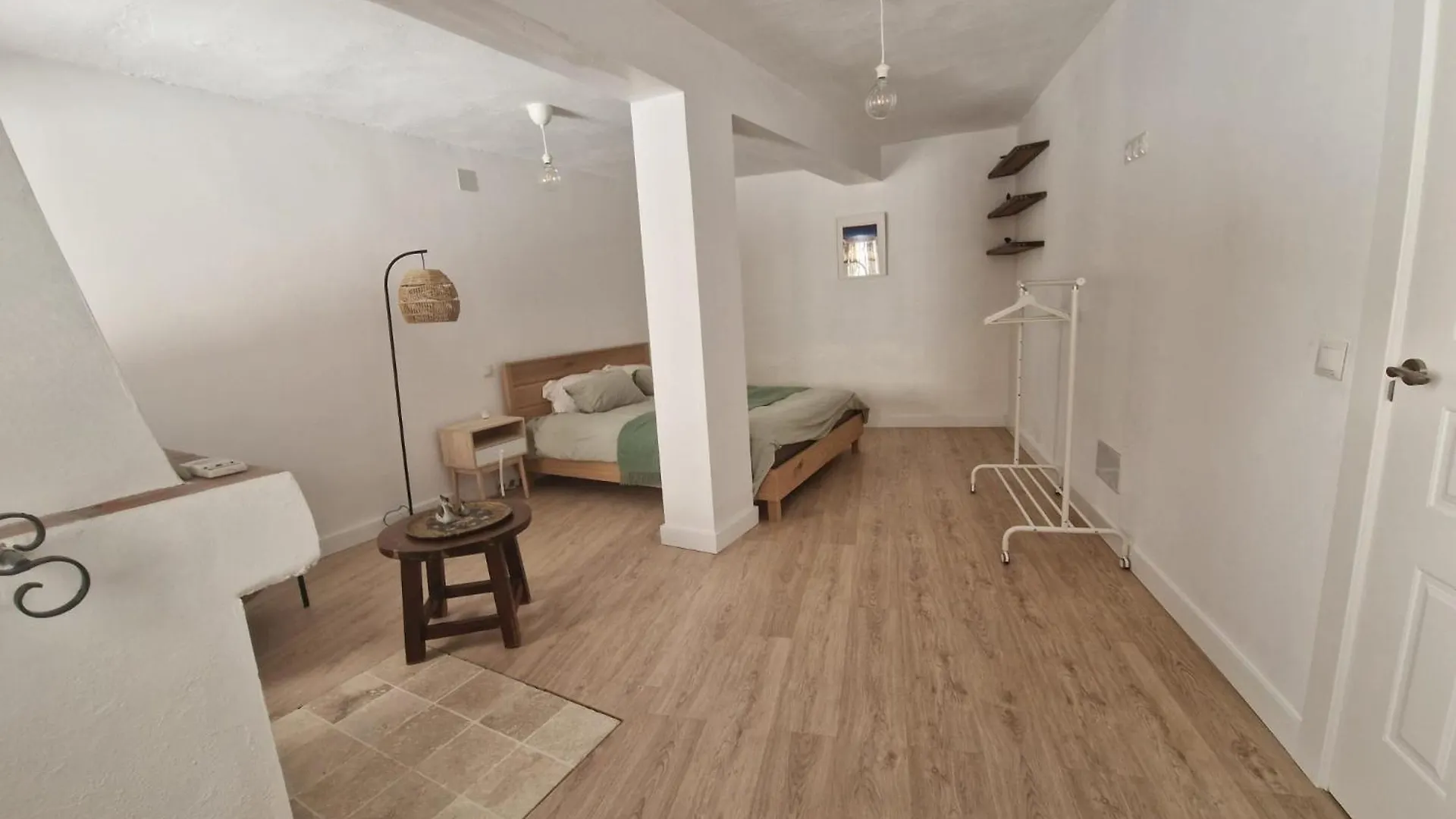 Apartment Habitacion Amplia Y Tranquila Con Bano Privado En Piso Compartido Malaga