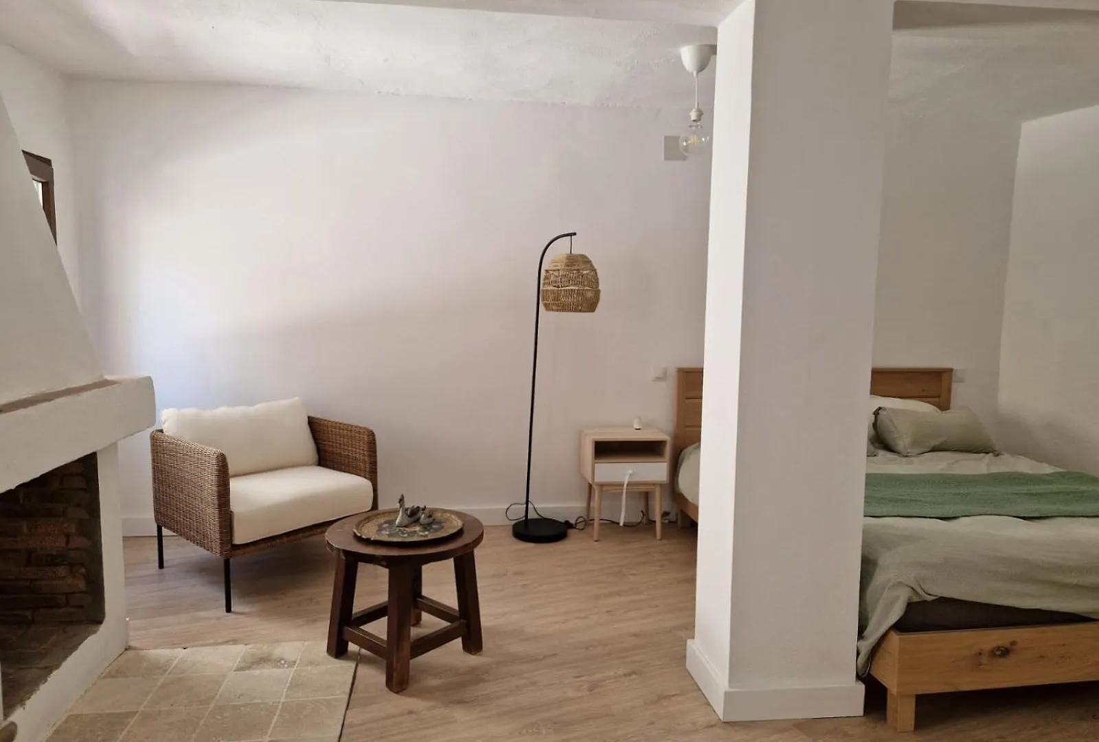 Habitacion Amplia Y Tranquila Con Bano Privado En Piso Compartido Malaga