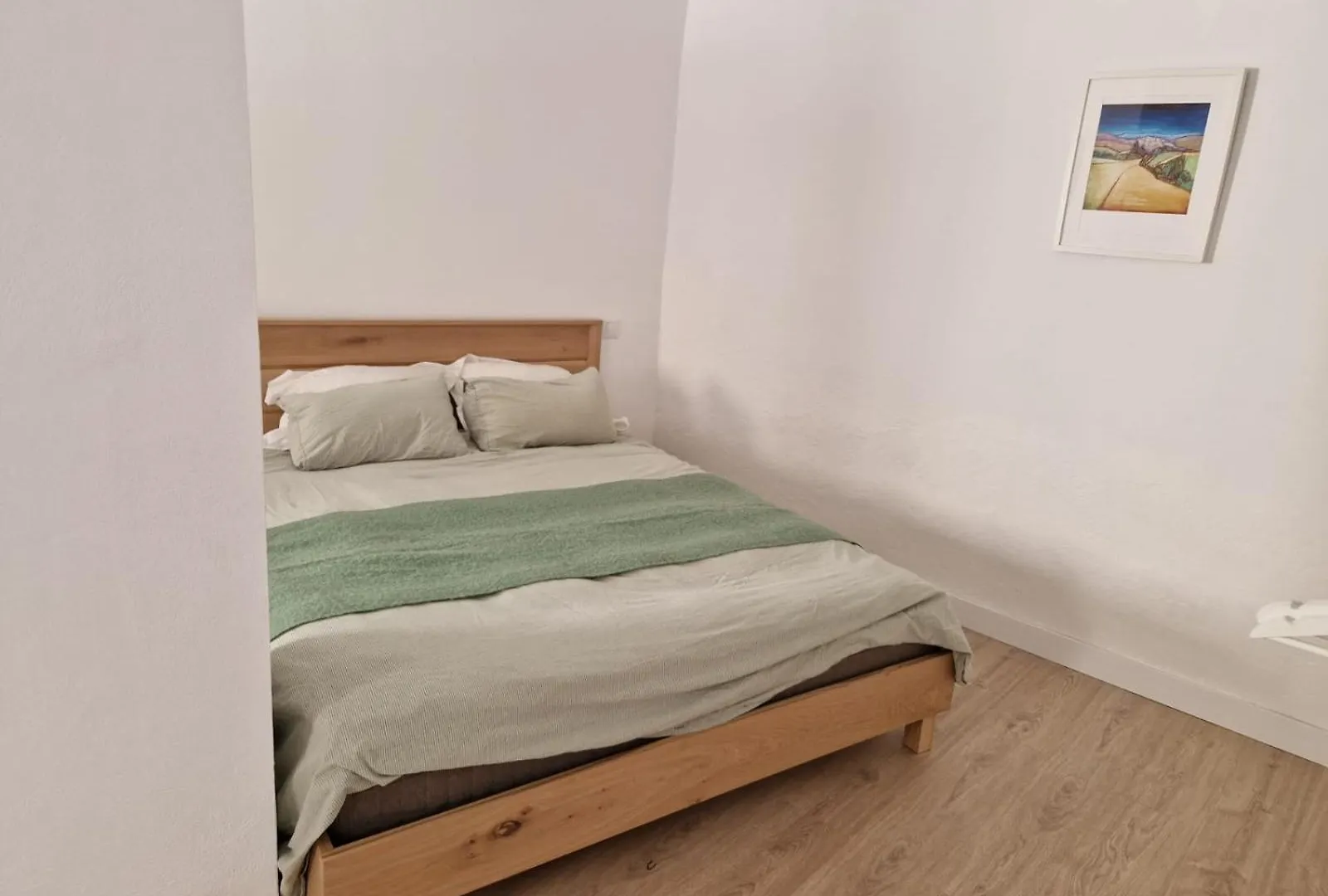 Apartment Habitacion Amplia Y Tranquila Con Bano Privado En Piso Compartido Malaga
