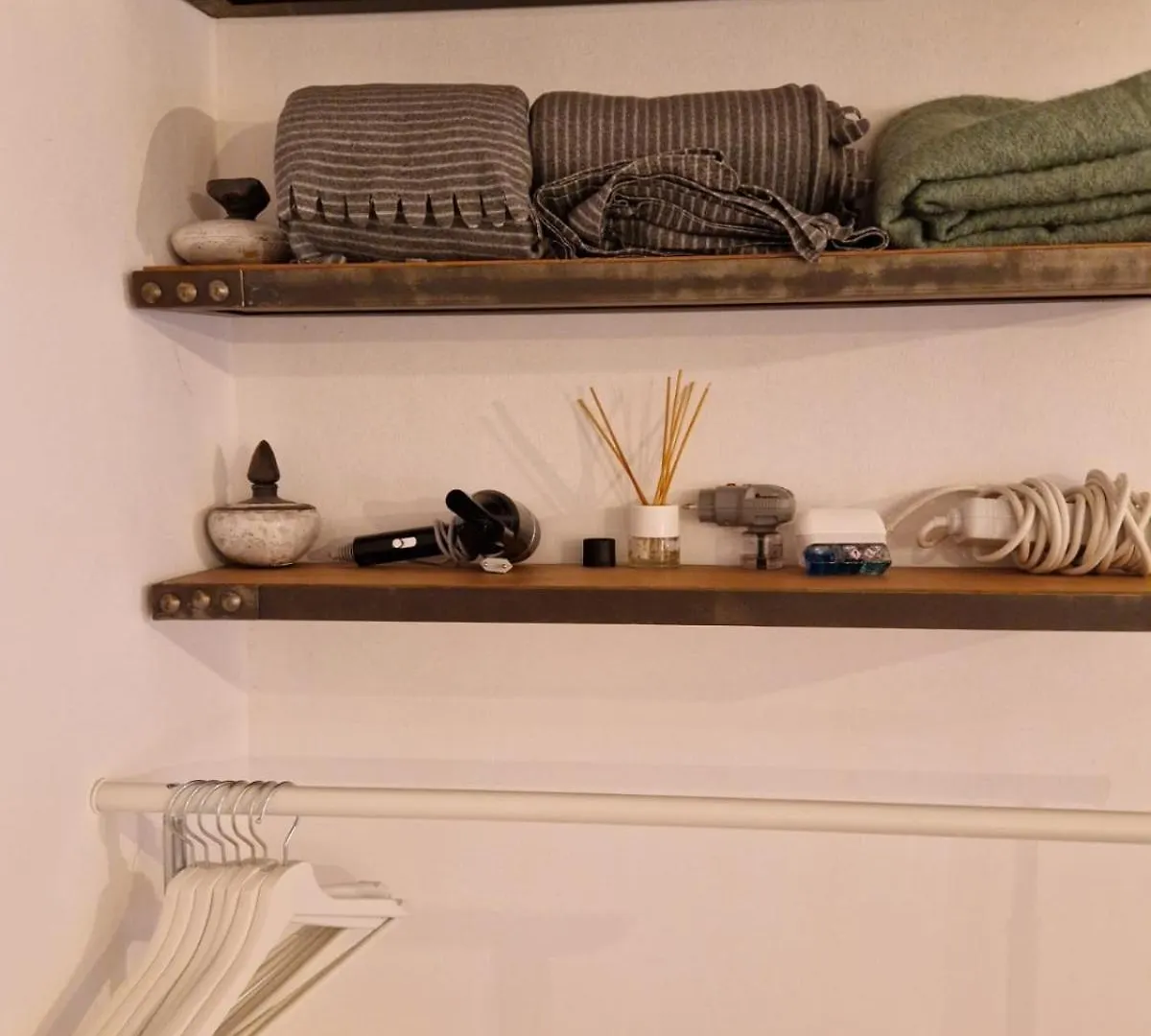 Habitacion Amplia Y Tranquila Con Bano Privado En Piso Compartido Malaga Apartment